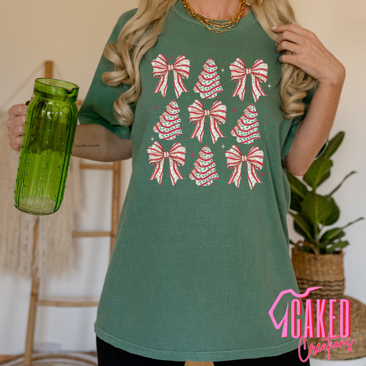 Red Bows & Christmas Trees Tee